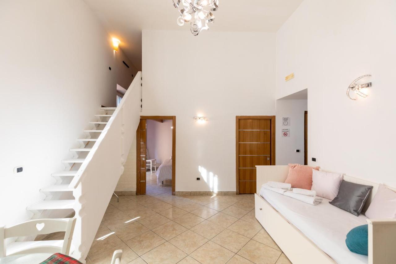 Apartment With Sea View With 2 Lifts Above Montesanto! Nápoles Exterior foto